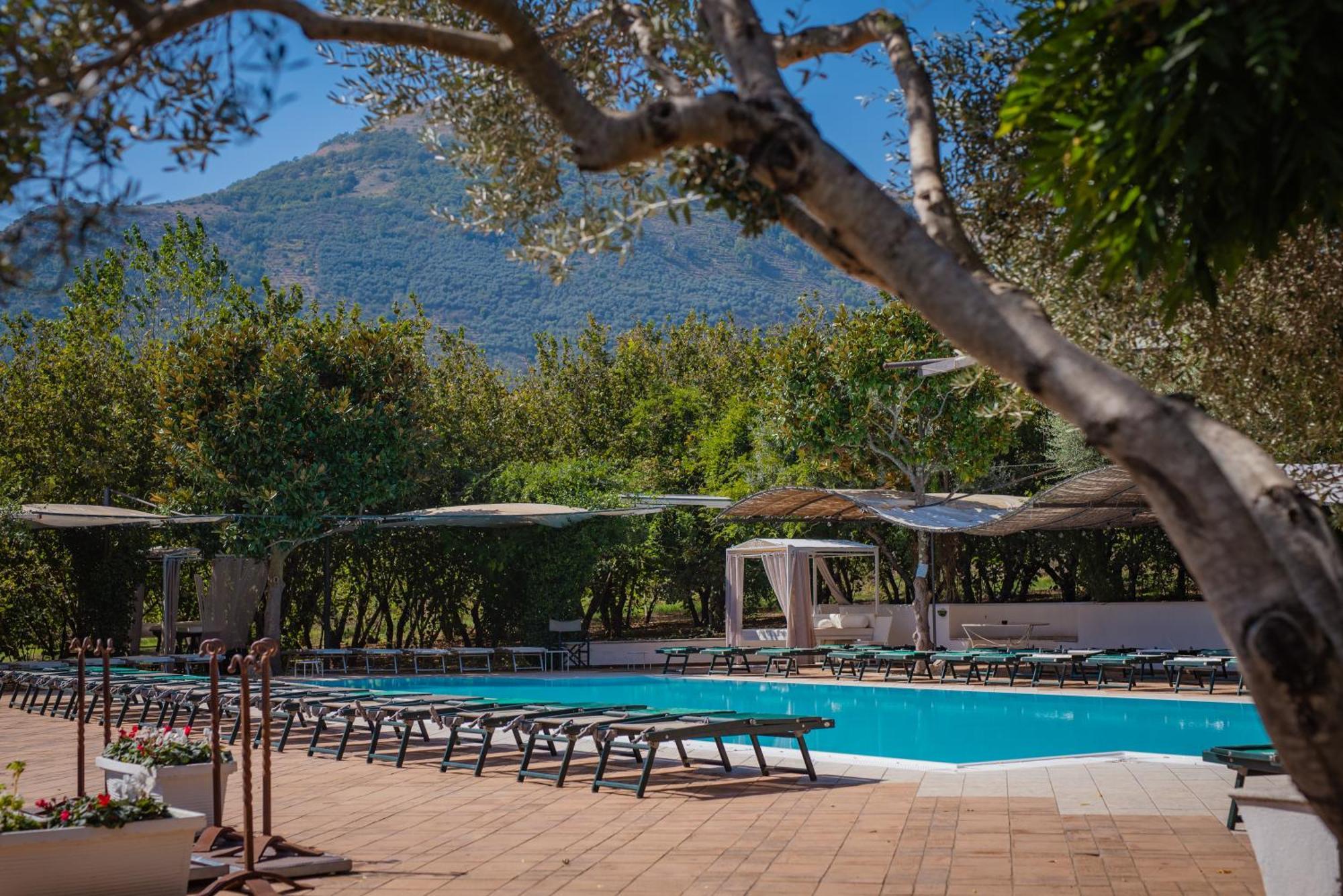 Hotel Villa Rizzo Resort And Spa San Cipriano Picentino Exterior photo